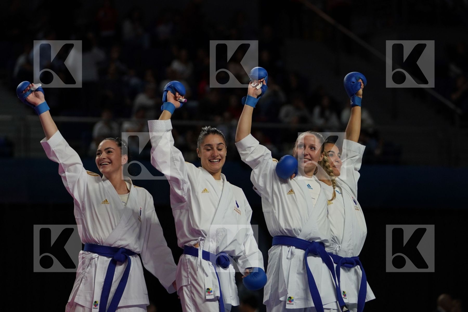 Japan (KAWAMURA, SAITO, SOMEYA, UEKUSA) vs France (AVAZERI, BRITO, HEURTAULT, SIVERT) in Senior Team Female Kumite - Final bout