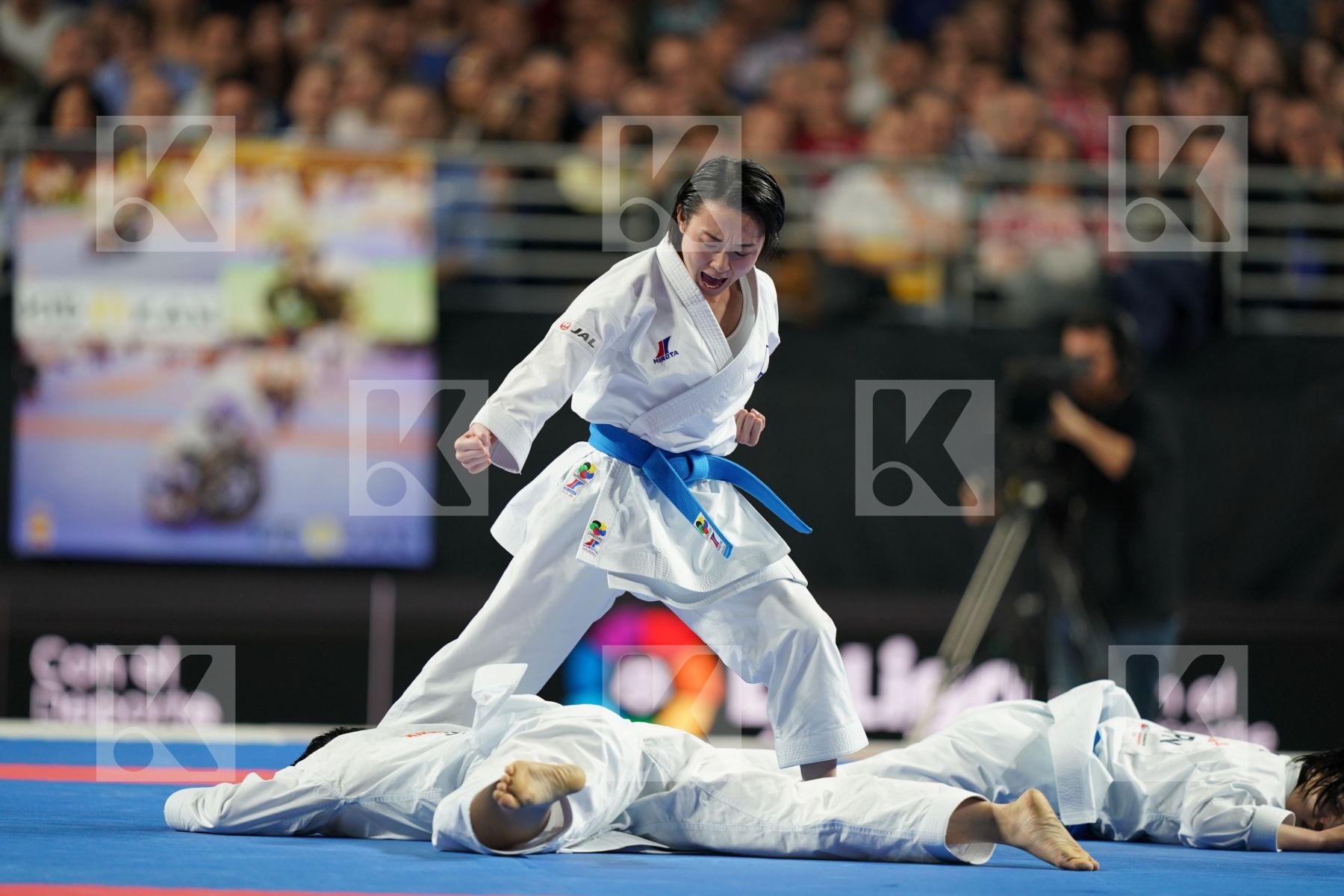 JAPAN (ISHIBASHI, MUGIYAMA, TAIRA) in Senior Team Female Kata - Final bout