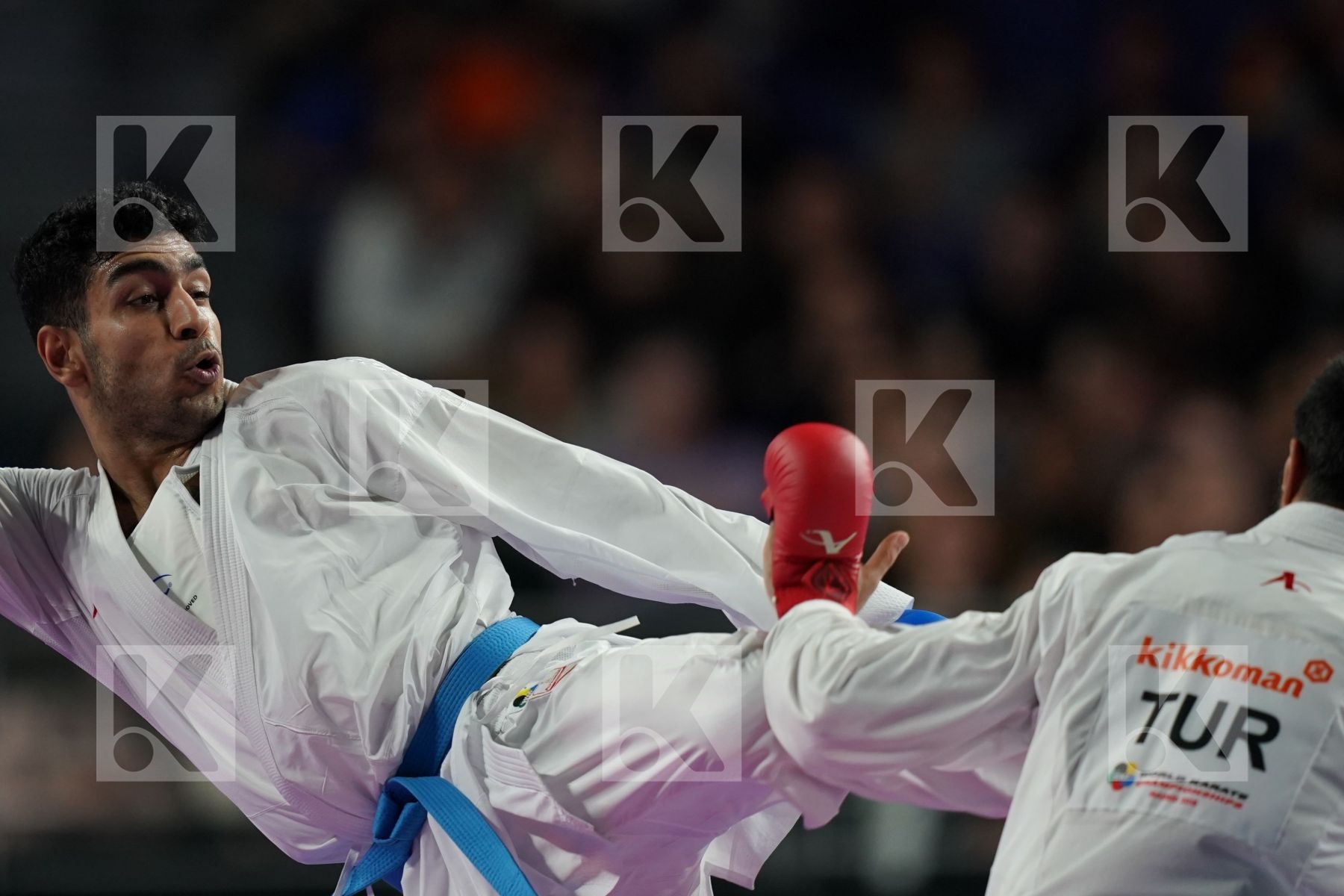 TURKEY (AKTAS, ELTEMUR, GOK, KAPTAN, OZER, UYGUR, YAMANOGLU) vs IRAN (ABAZARI, ASGARI GHONCHEH, ASIABARI, GANJZADEH, HEYDARI, KHODABAKHSHI, POORSHAB) in Senior Team Male Kumite - Final bout