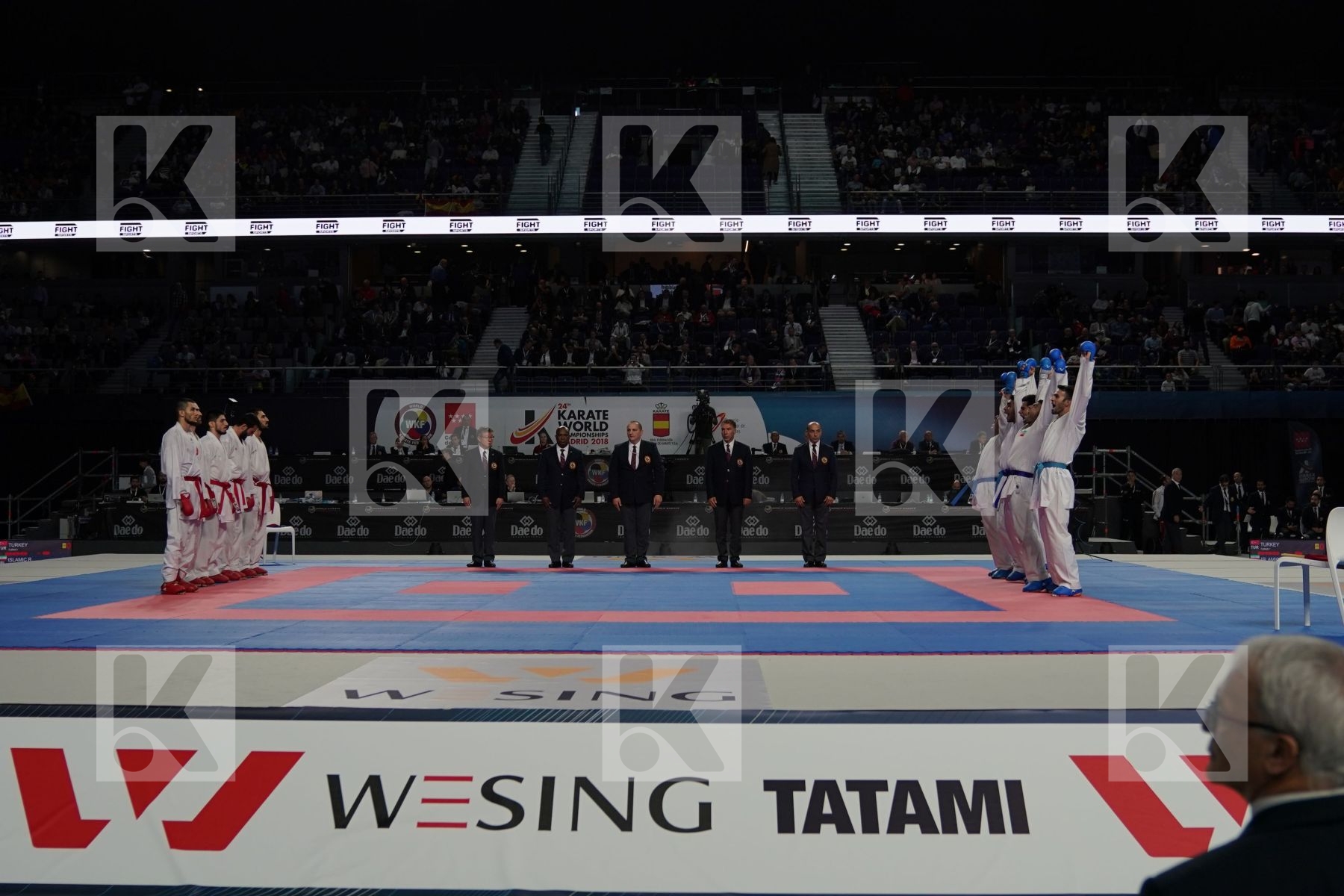 TURKEY (AKTAS, ELTEMUR, GOK, KAPTAN, OZER, UYGUR, YAMANOGLU) vs IRAN (ABAZARI, ASGARI GHONCHEH, ASIABARI, GANJZADEH, HEYDARI, KHODABAKHSHI, POORSHAB) in Senior Team Male Kumite - Final bout