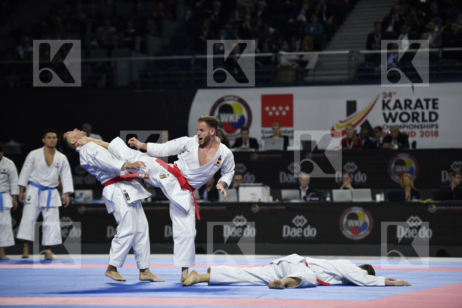 SPAIN (CARBONELL LOPEZ, GALAN LOPEZ, SALAZAR JOVER) vs JAPAN (KINJO, KIYUNA, UEMURA) in Senior Team Male Kata - Final bout