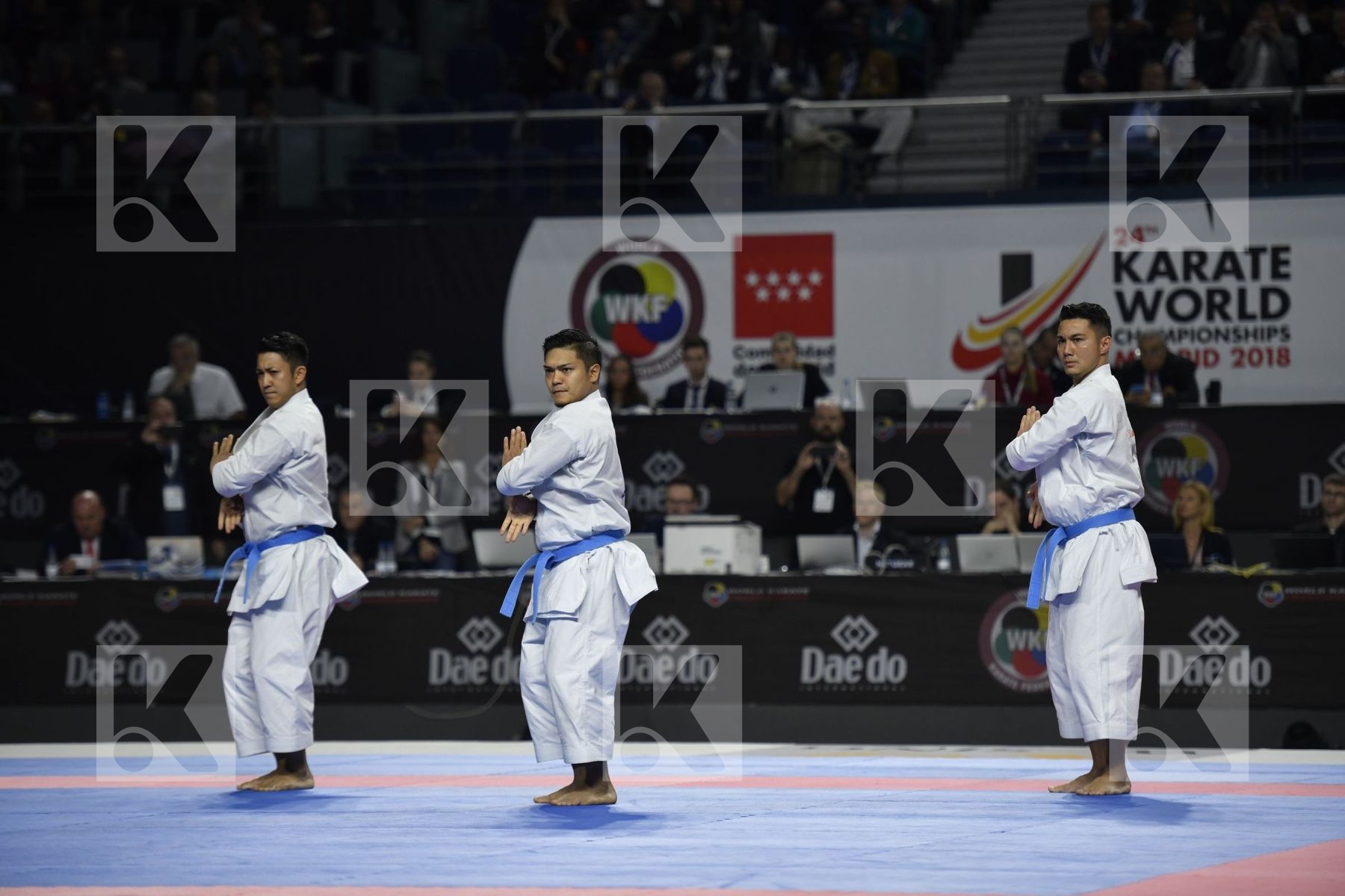 SPAIN (CARBONELL LOPEZ, GALAN LOPEZ, SALAZAR JOVER) vs JAPAN (KINJO, KIYUNA, UEMURA) in Senior Team Male Kata - Final bout