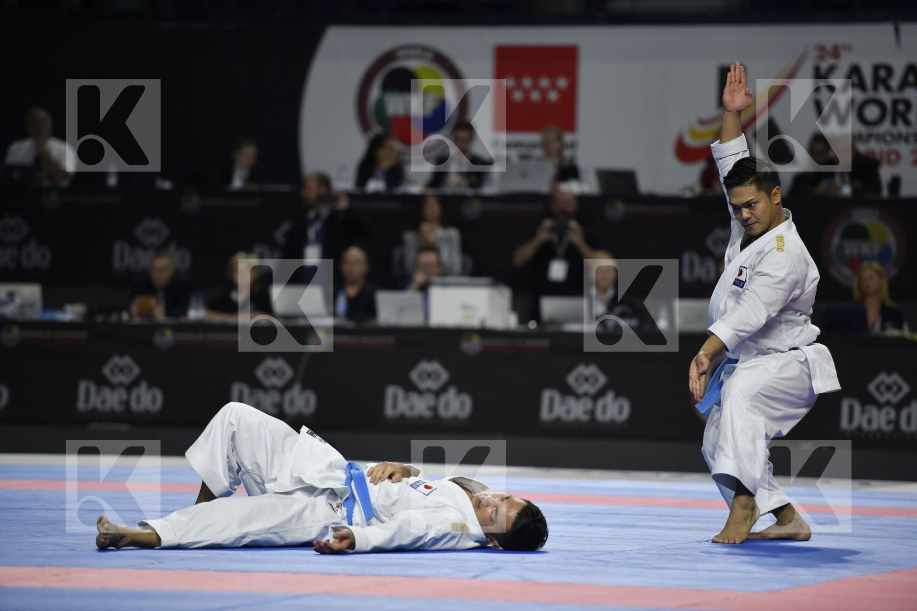 SPAIN (CARBONELL LOPEZ, GALAN LOPEZ, SALAZAR JOVER) vs JAPAN (KINJO, KIYUNA, UEMURA) in Senior Team Male Kata - Final bout