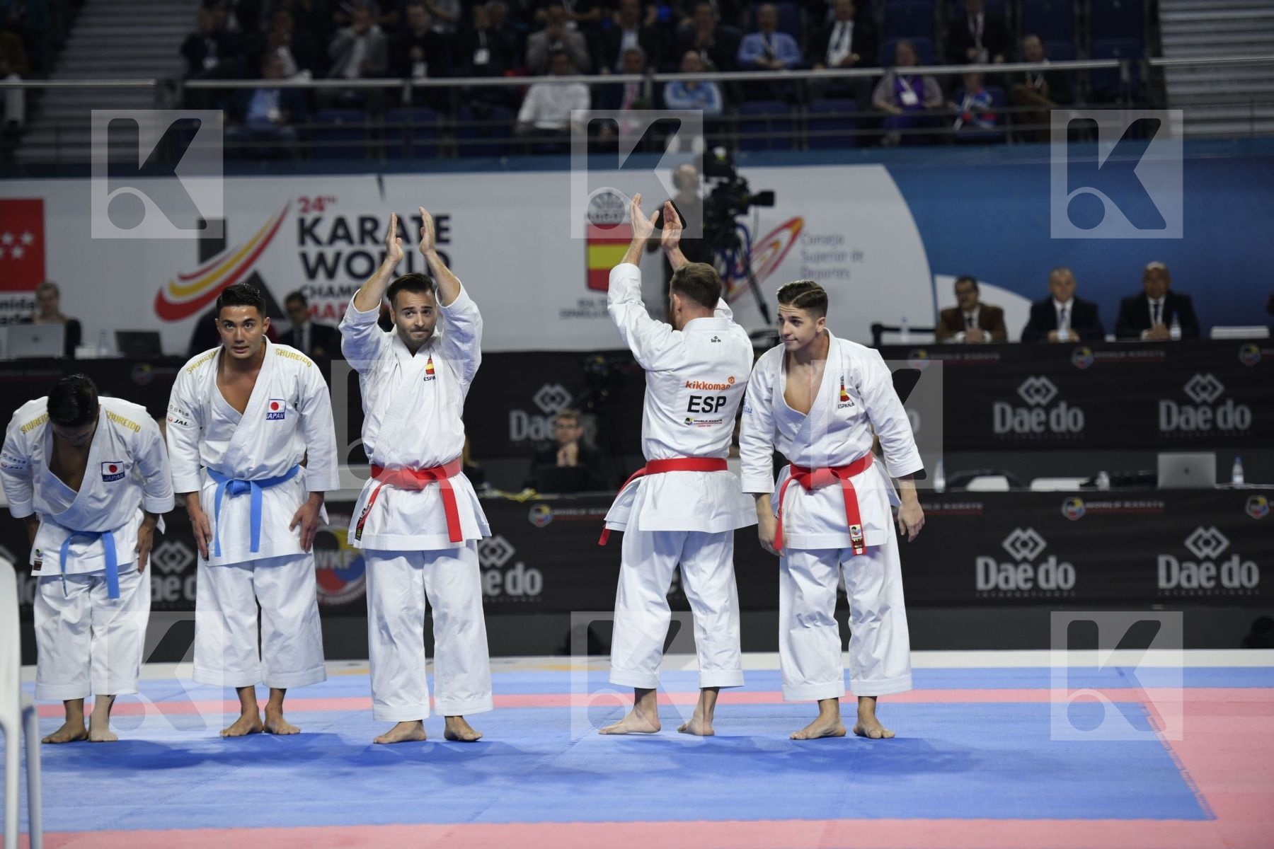 SPAIN (CARBONELL LOPEZ, GALAN LOPEZ, SALAZAR JOVER) vs JAPAN (KINJO, KIYUNA, UEMURA) in Senior Team Male Kata - Final bout
