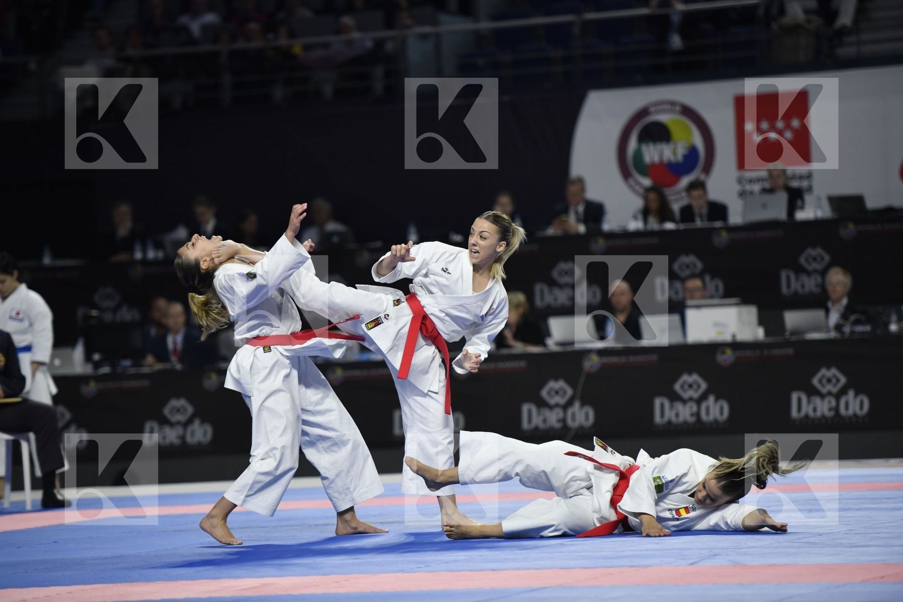 SPAIN (GARCIA LOZANO, RODRIGUEZ ENCABO, ROY RUBIO) vs JAPAN (ISHIBASHI, MUGIYAMA, TAIRA) in Senior Team Female Kata - Final bout