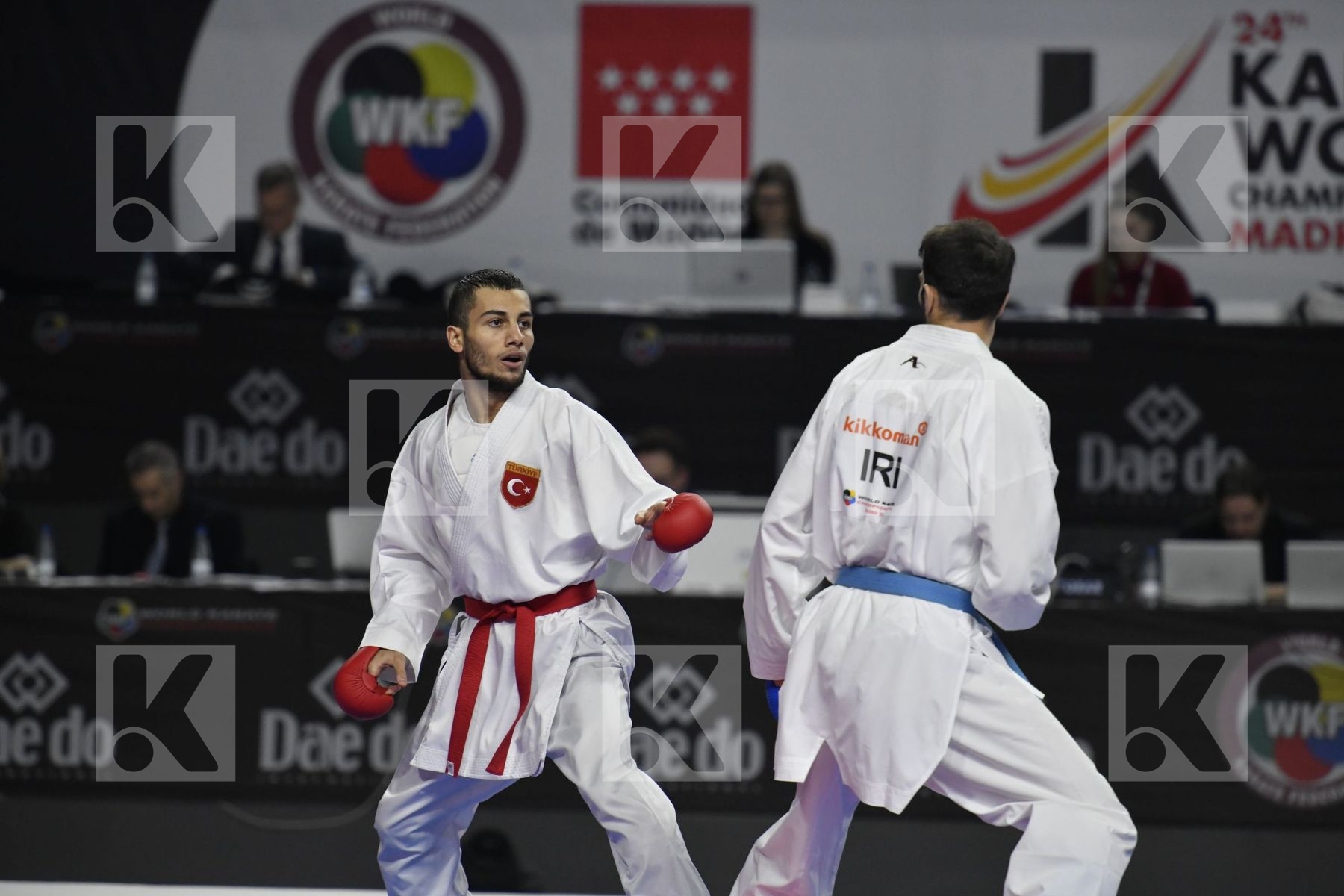 TURKEY (AKTAS, ELTEMUR, GOK, KAPTAN, OZER, UYGUR, YAMANOGLU) vs IRAN (ABAZARI, ASGARI GHONCHEH, ASIABARI, GANJZADEH, HEYDARI, KHODABAKHSHI, POORSHAB) in Senior Team Male Kumite - Final bout