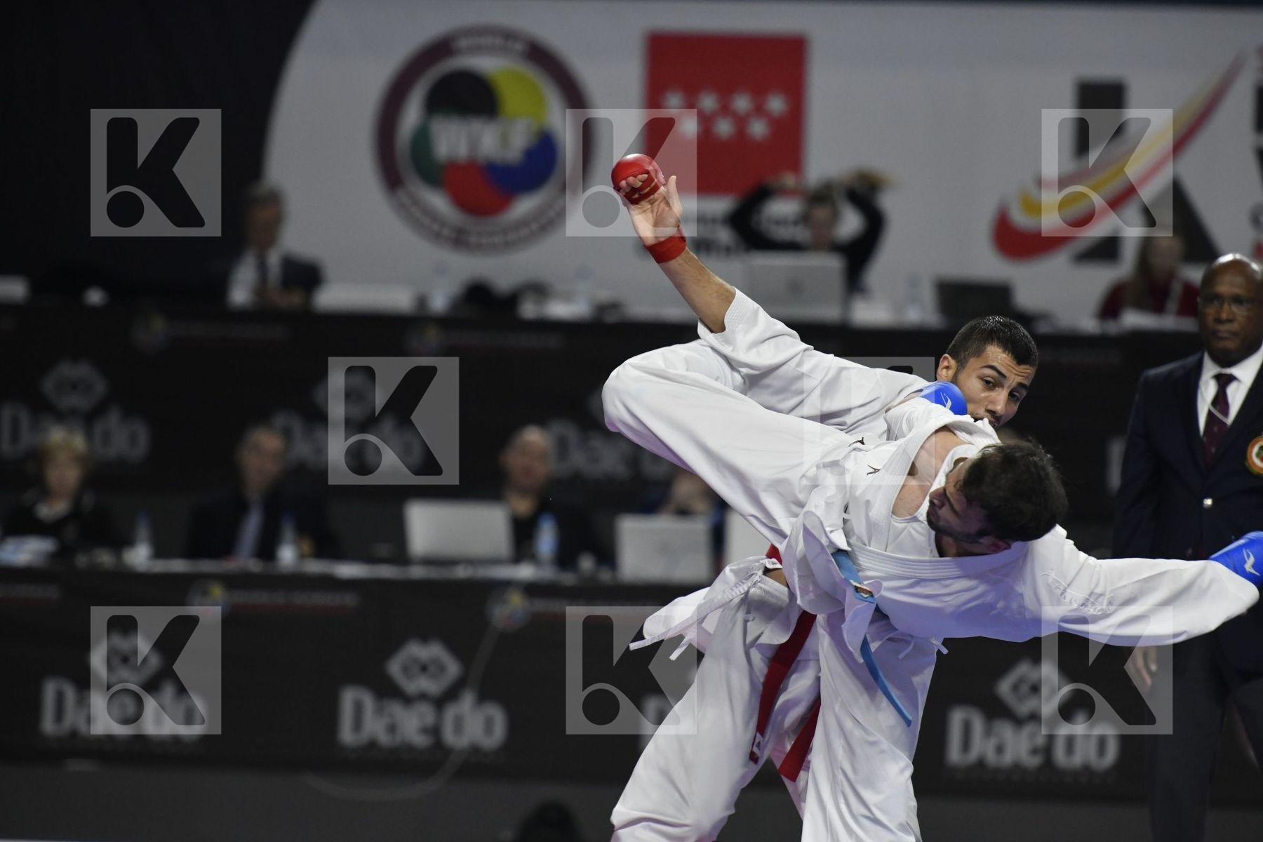 TURKEY (AKTAS, ELTEMUR, GOK, KAPTAN, OZER, UYGUR, YAMANOGLU) vs IRAN (ABAZARI, ASGARI GHONCHEH, ASIABARI, GANJZADEH, HEYDARI, KHODABAKHSHI, POORSHAB) in Senior Team Male Kumite - Final bout