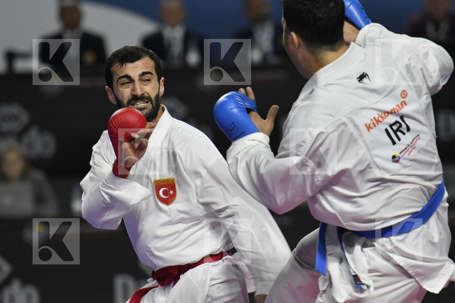 TURKEY (AKTAS, ELTEMUR, GOK, KAPTAN, OZER, UYGUR, YAMANOGLU) vs IRAN (ABAZARI, ASGARI GHONCHEH, ASIABARI, GANJZADEH, HEYDARI, KHODABAKHSHI, POORSHAB) in Senior Team Male Kumite - Final bout