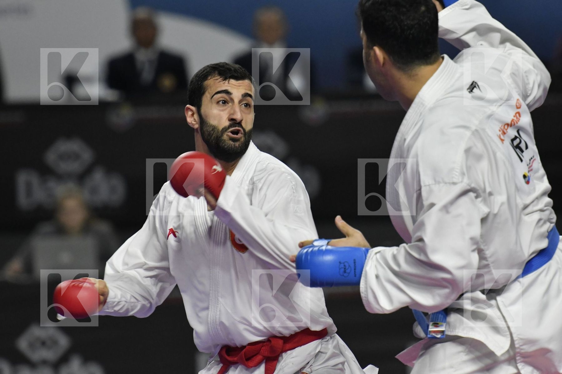 TURKEY (AKTAS, ELTEMUR, GOK, KAPTAN, OZER, UYGUR, YAMANOGLU) vs IRAN (ABAZARI, ASGARI GHONCHEH, ASIABARI, GANJZADEH, HEYDARI, KHODABAKHSHI, POORSHAB) in Senior Team Male Kumite - Final bout