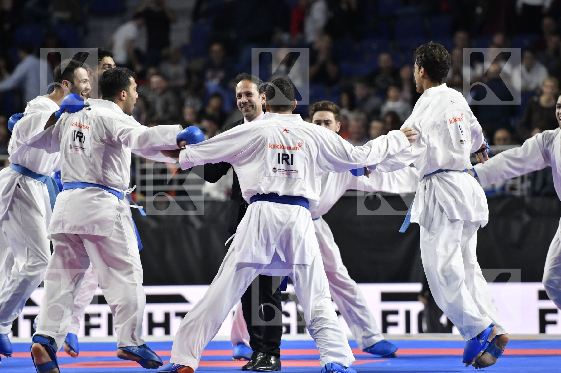 TURKEY (AKTAS, ELTEMUR, GOK, KAPTAN, OZER, UYGUR, YAMANOGLU) vs IRAN (ABAZARI, ASGARI GHONCHEH, ASIABARI, GANJZADEH, HEYDARI, KHODABAKHSHI, POORSHAB) in Senior Team Male Kumite - Final bout