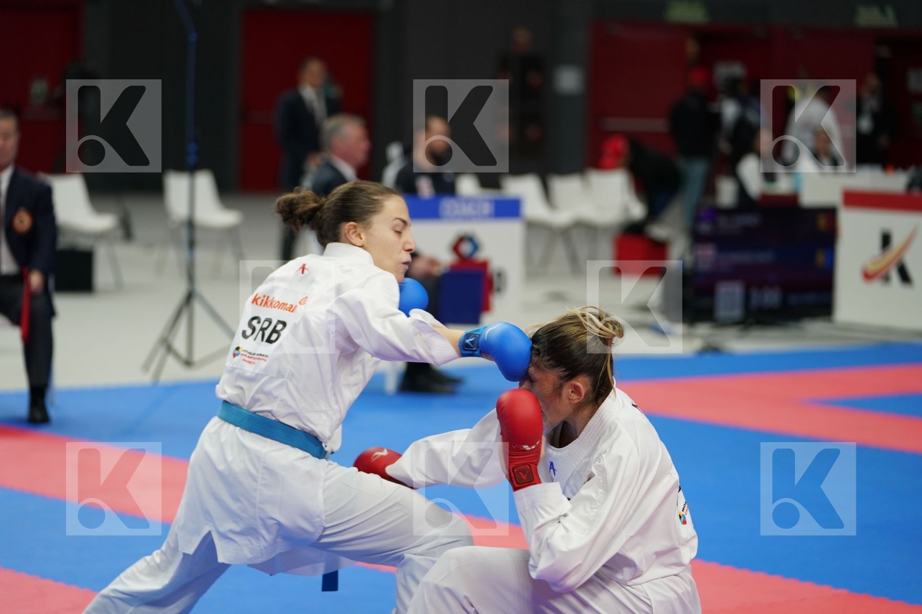 MERVE COBAN (TURKEY) vs JOVANA PREKOVIC (SERBIA) in Senior Kumite Ð 61 Kg - Qualification