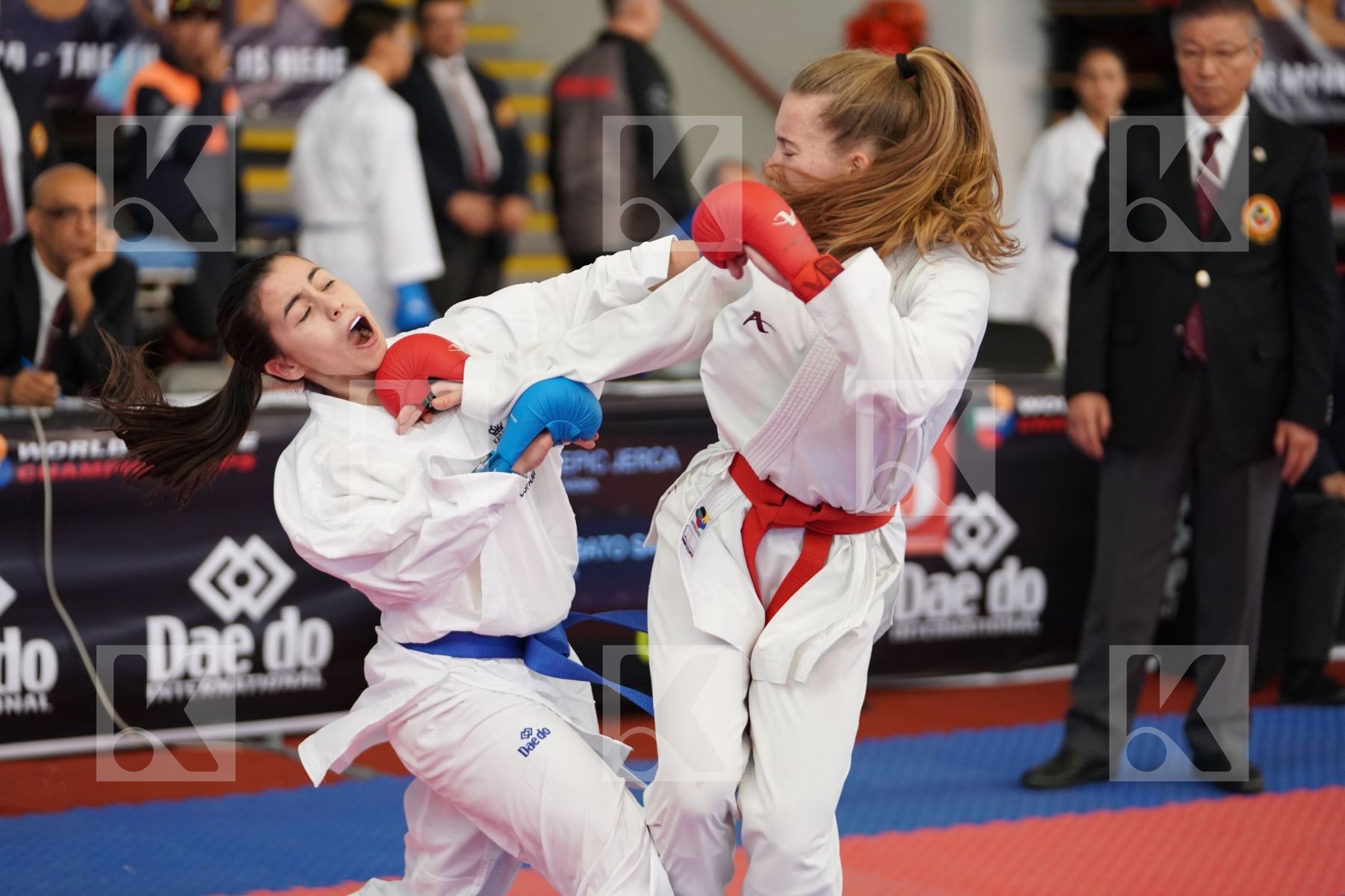 REPIC JERCA (SLOVENIA) vs LOBATO SANCHEZ IONA (SPAIN) in Cadet Kumite Female -54 Kg - Bronze bout