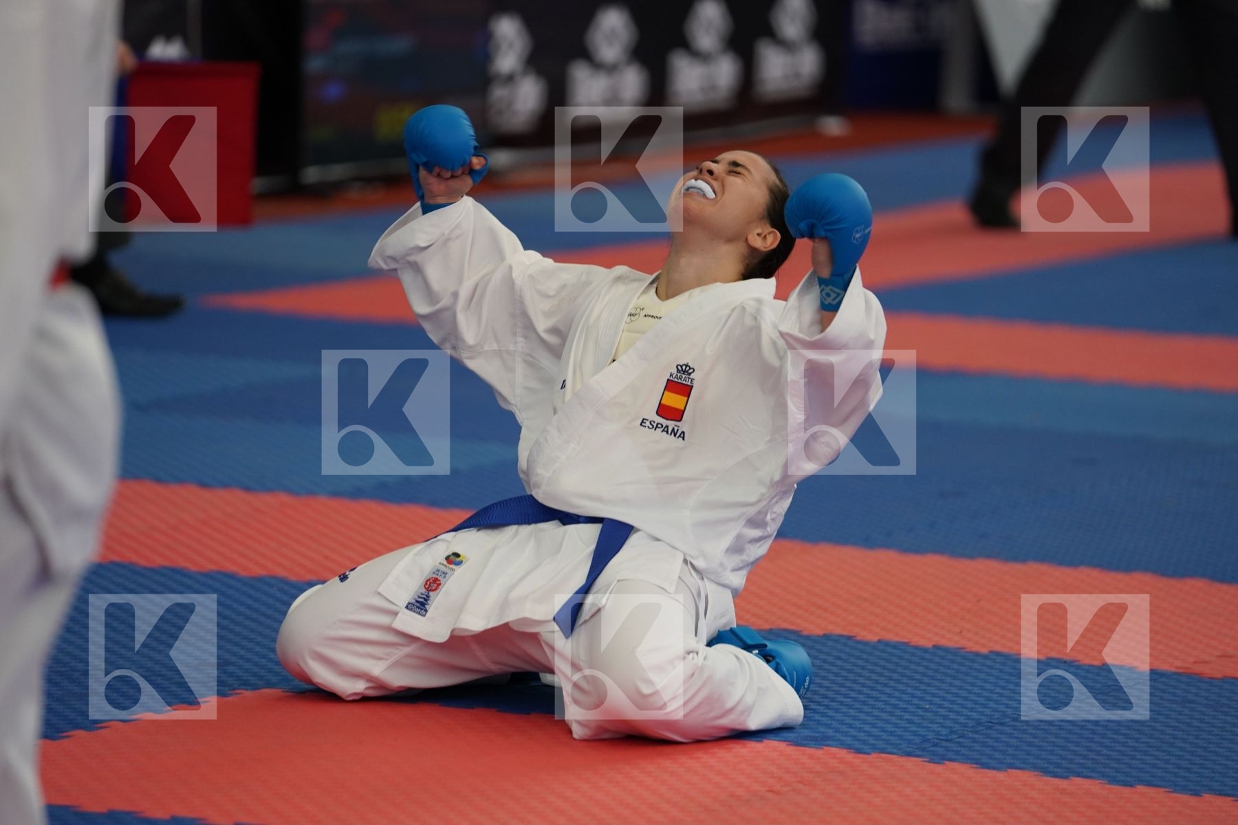 REPIC JERCA (SLOVENIA) vs LOBATO SANCHEZ IONA (SPAIN) in Cadet Kumite Female -54 Kg - Bronze bout